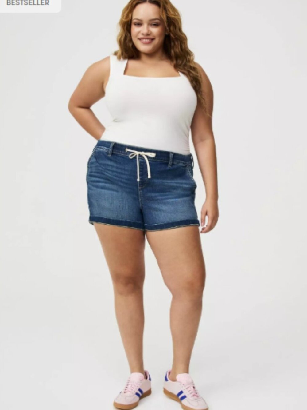 Torrid 3.5" Weekend Mid-rise short size 3
